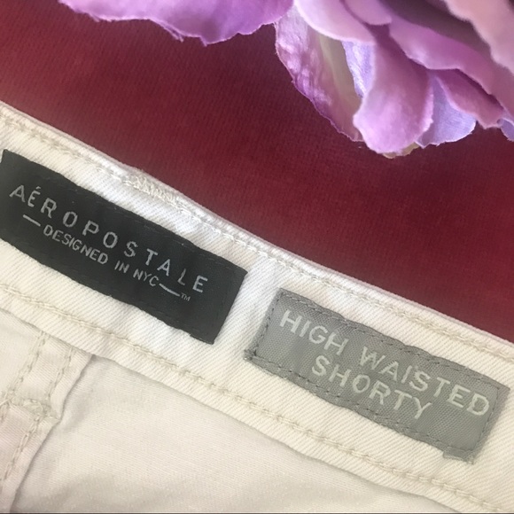 Aeropostale High waisted shorty White jean shorts with lace detail 4 - Picture 3 of 5